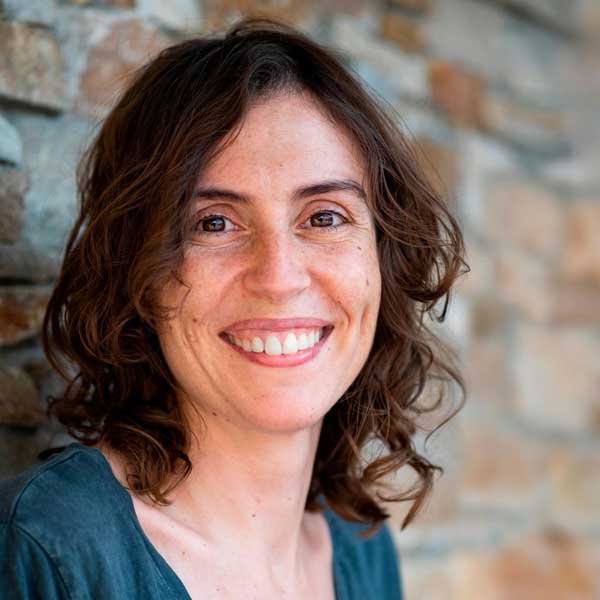 Era o hino lá de casa